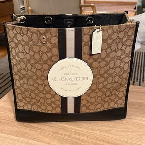 Coach Signature Tan and Black Tote